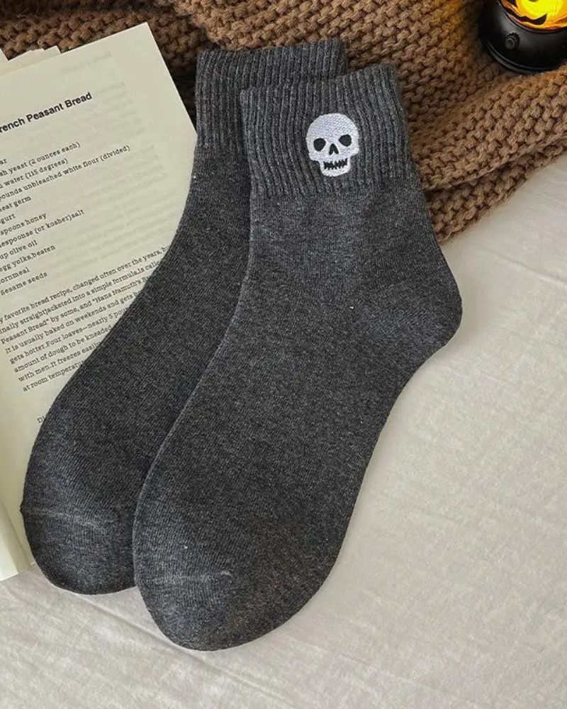 Cozy Halloween Crew Socks 5-Pack