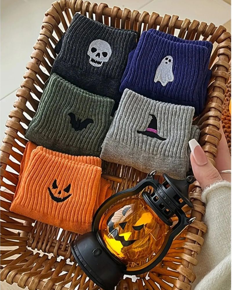 Cozy Halloween Crew Socks 5-Pack