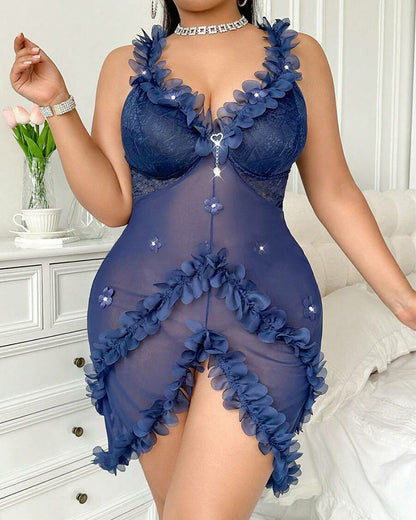 Sexy Plus Size V-Neck Spaghetti Strap Nightie with Backless Ruffles