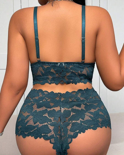 Plus Size Lace Lingerie Set  2-Piece Sexy Sleepwear