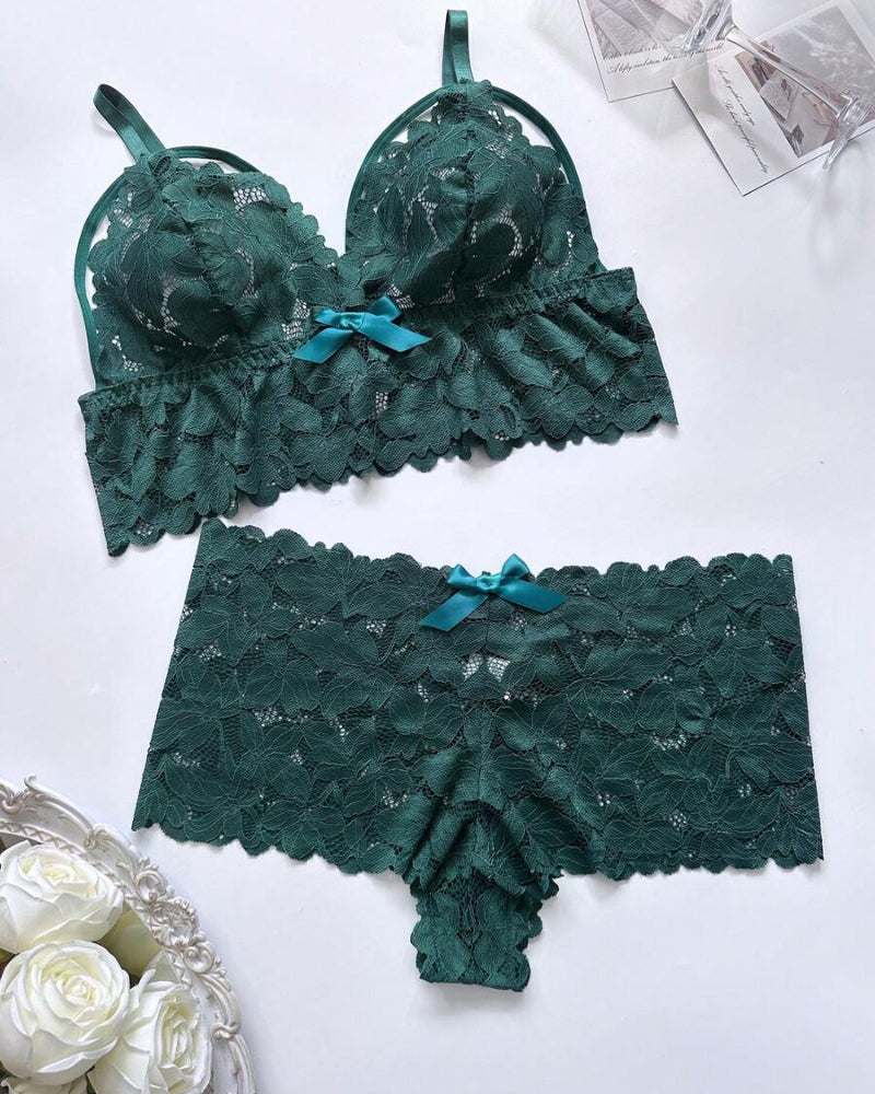 Plus Size Lace Lingerie Set  2-Piece Sexy Sleepwear