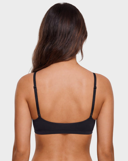 Soft, Seamless Wireless Plunge Bra