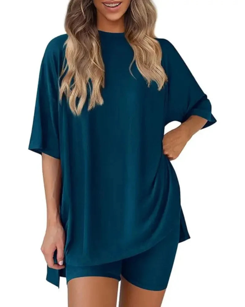 Casual 2-Piece Loungewear Set Oversized Split Hem Top & Fitted Shorts